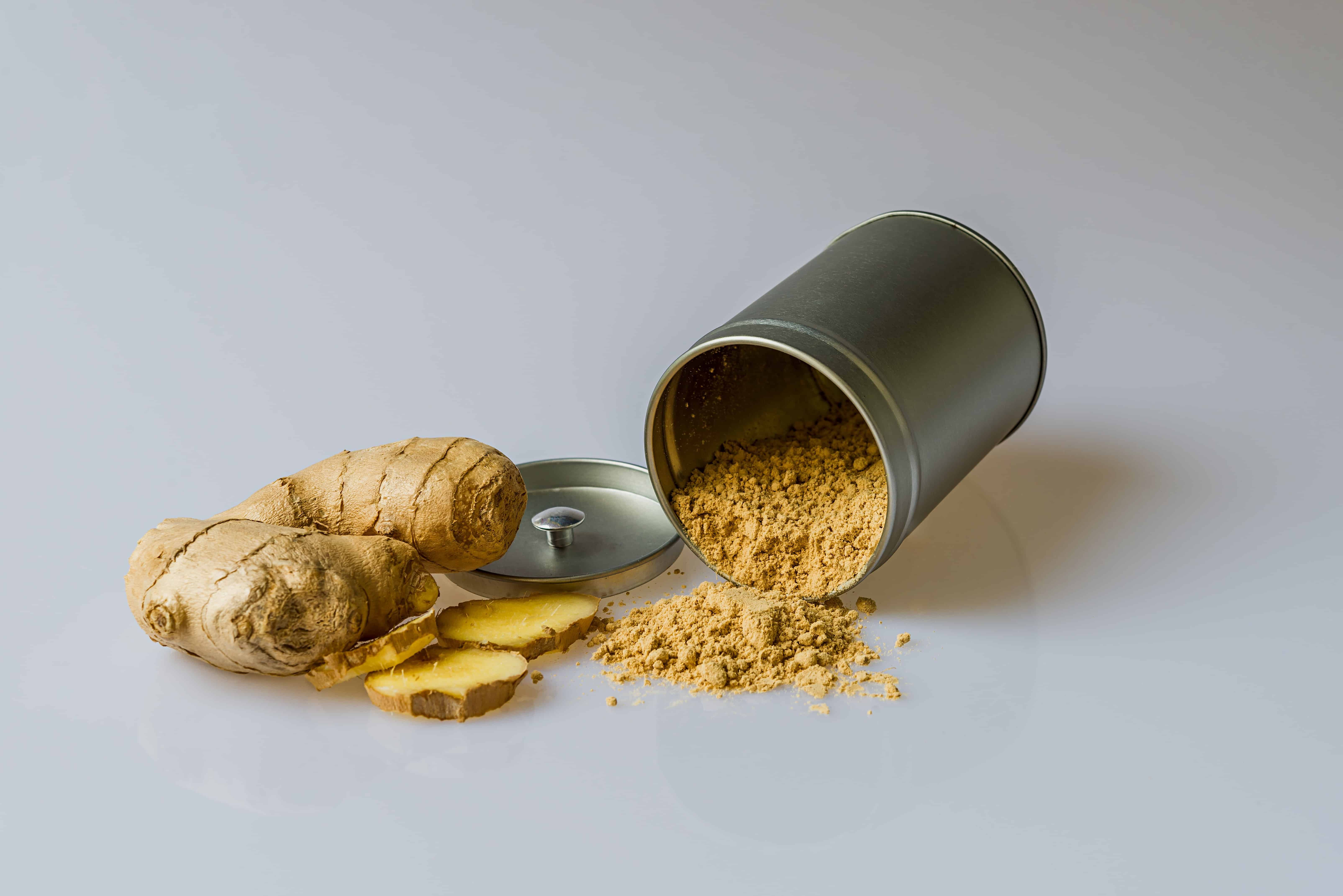 whole ginger and powder